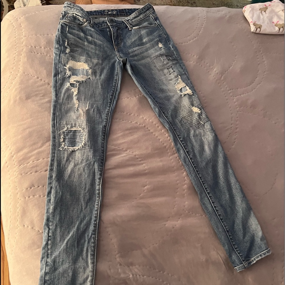 Levi’s Denim Patchwork Jean’s Distressed Euc Size… - image 1